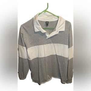 Woman’s collared grey and while long sleeve